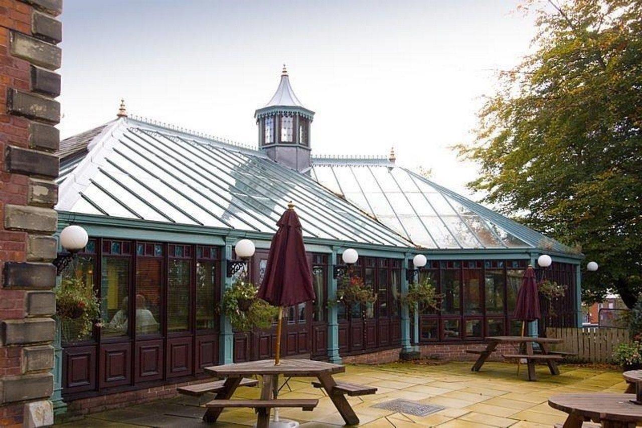 Premier Inn Premier Inn Stockport Central ภายนอก รูปภาพ